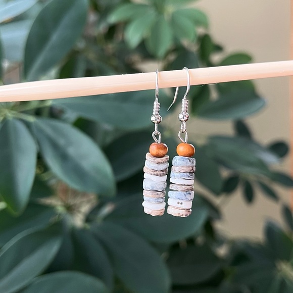 Anthropologie Jewelry - Boho shell stacked coastal earrings